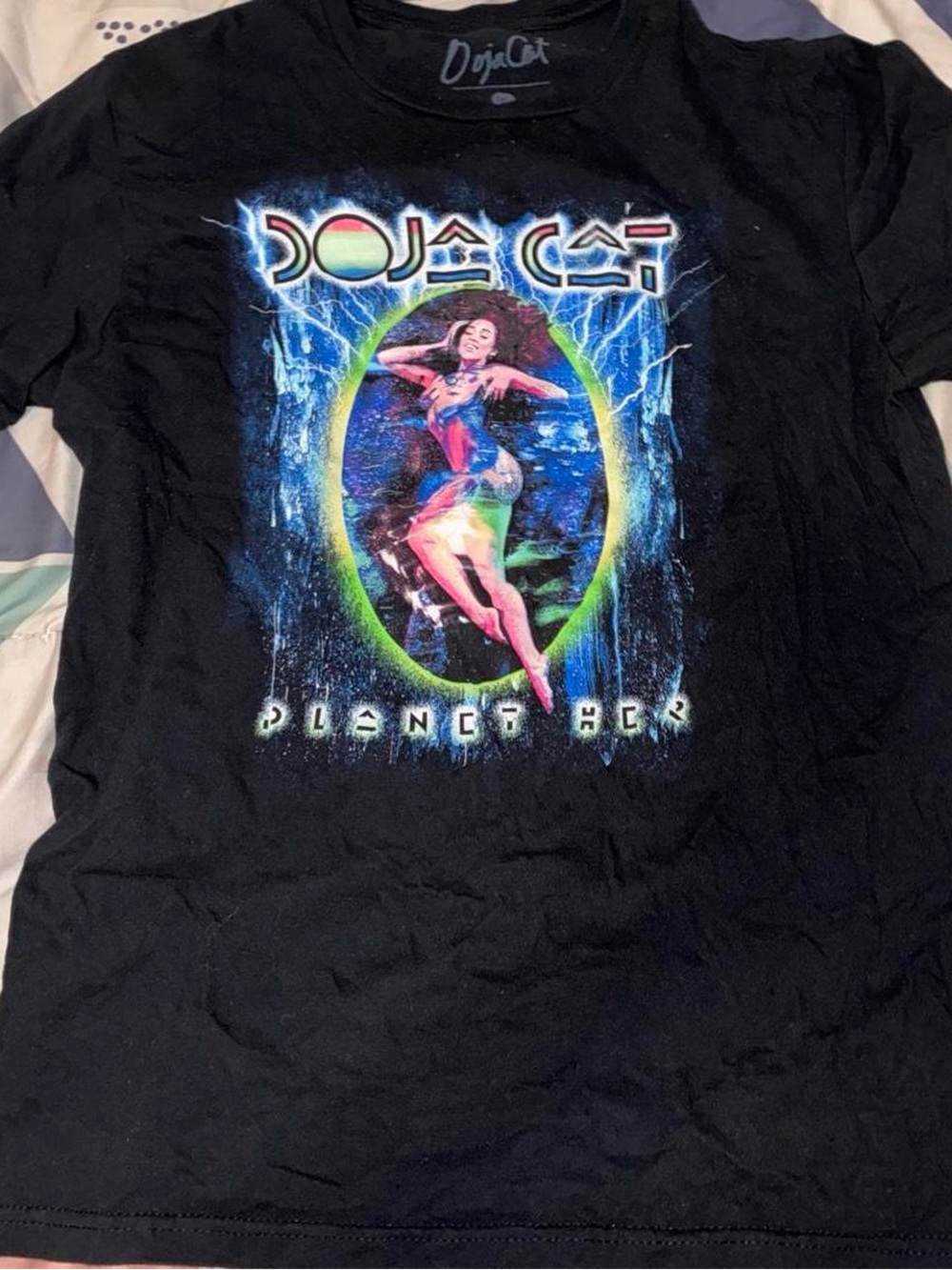 Planet Her Graphic Short Sleeve Tee - Black
